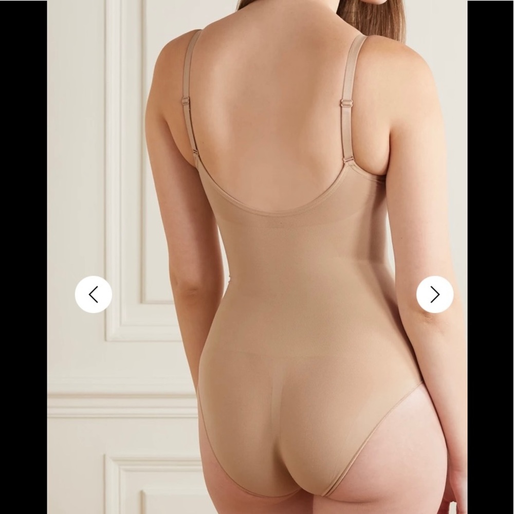 SKIMS Sculpting Snaps Bodysuit - Picture 2 of 8